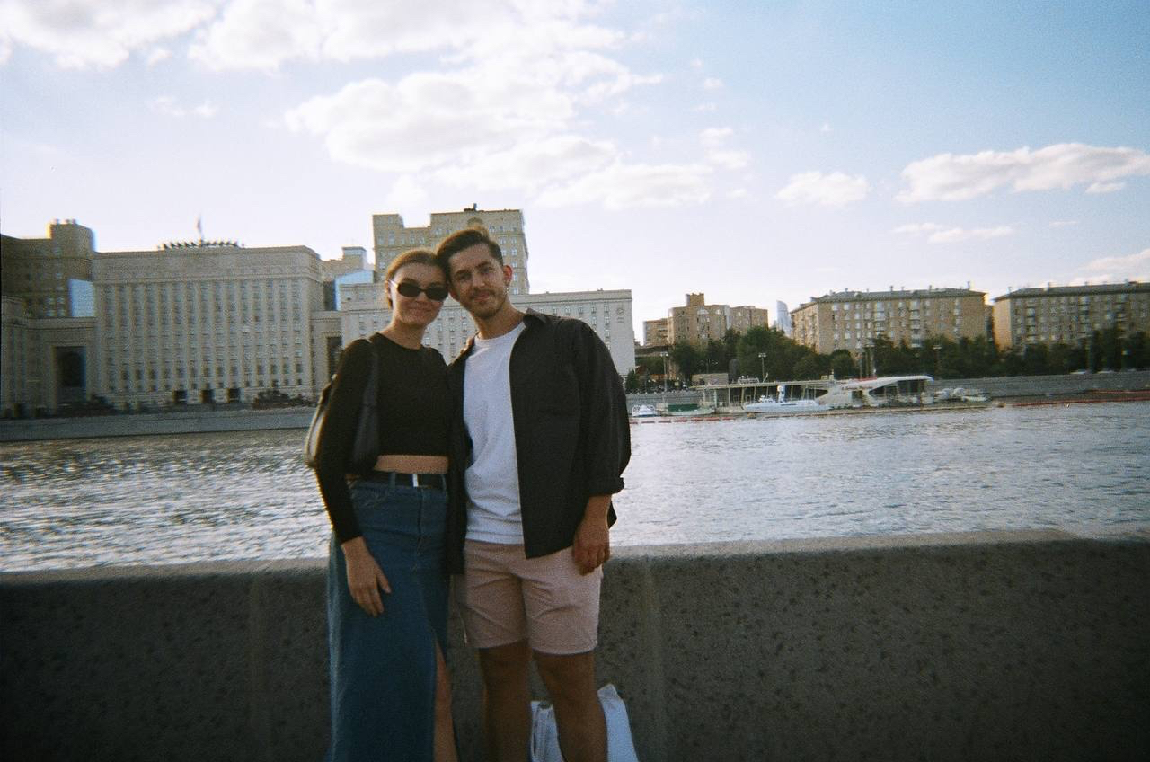 Первая встреча